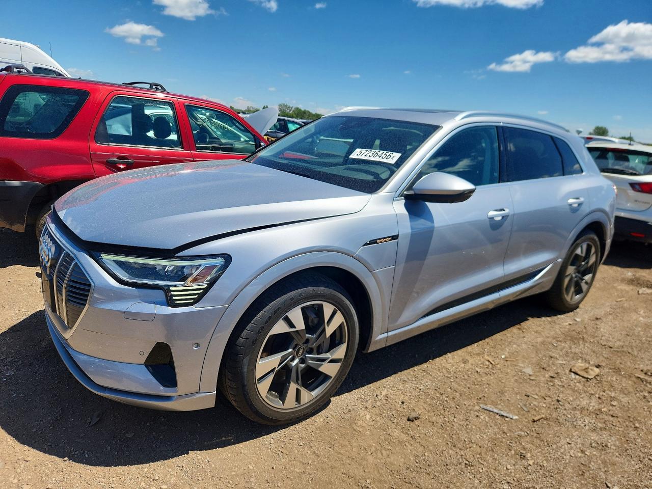 2022 AUDI E-TRON quattro Premium Plus