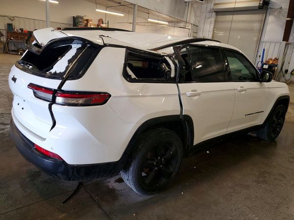 2022 JEEP GRAND CHEROKEE