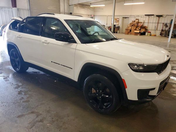 2022 JEEP GRAND CHEROKEE