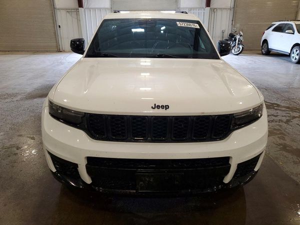 2022 JEEP GRAND CHEROKEE