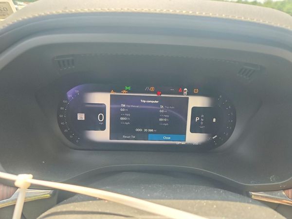 2024 VOLVO XC60 Ultimate Dark