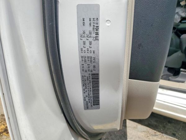 2017 CHRYSLER PACIFICA LX