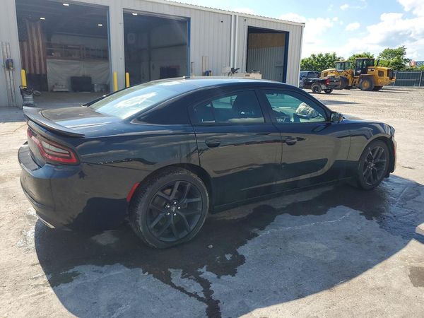 2020 DODGE CHARGER SXT