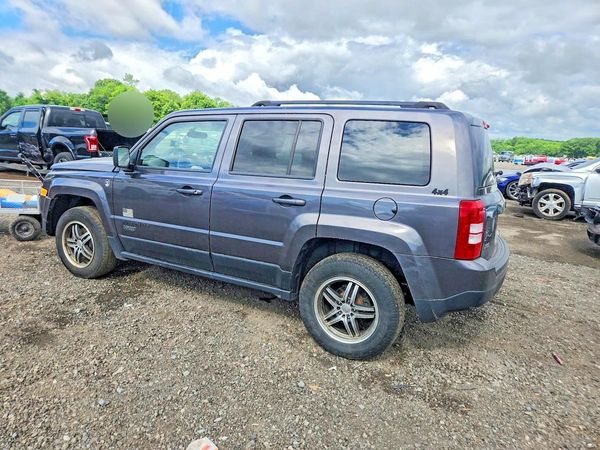2015 JEEP PATRIOT SPORT 4X4