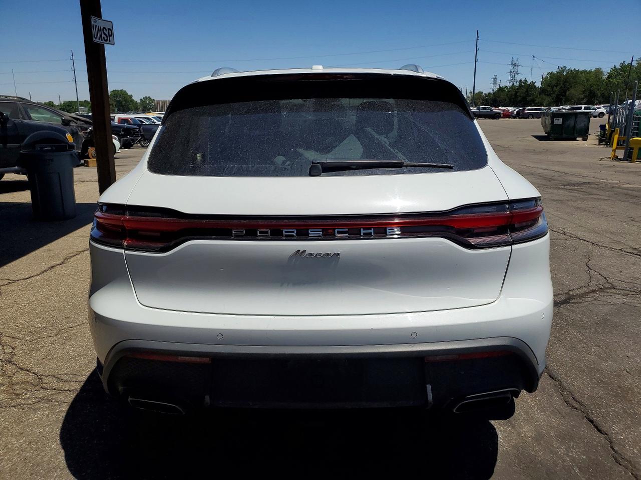 2022 PORSCHE MACAN