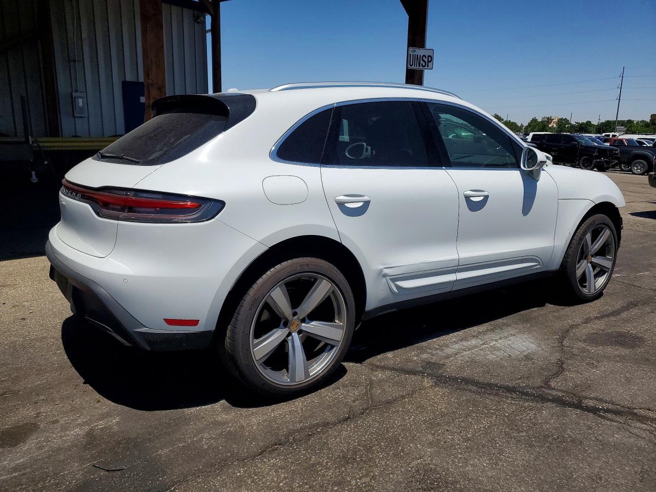 2022 PORSCHE MACAN