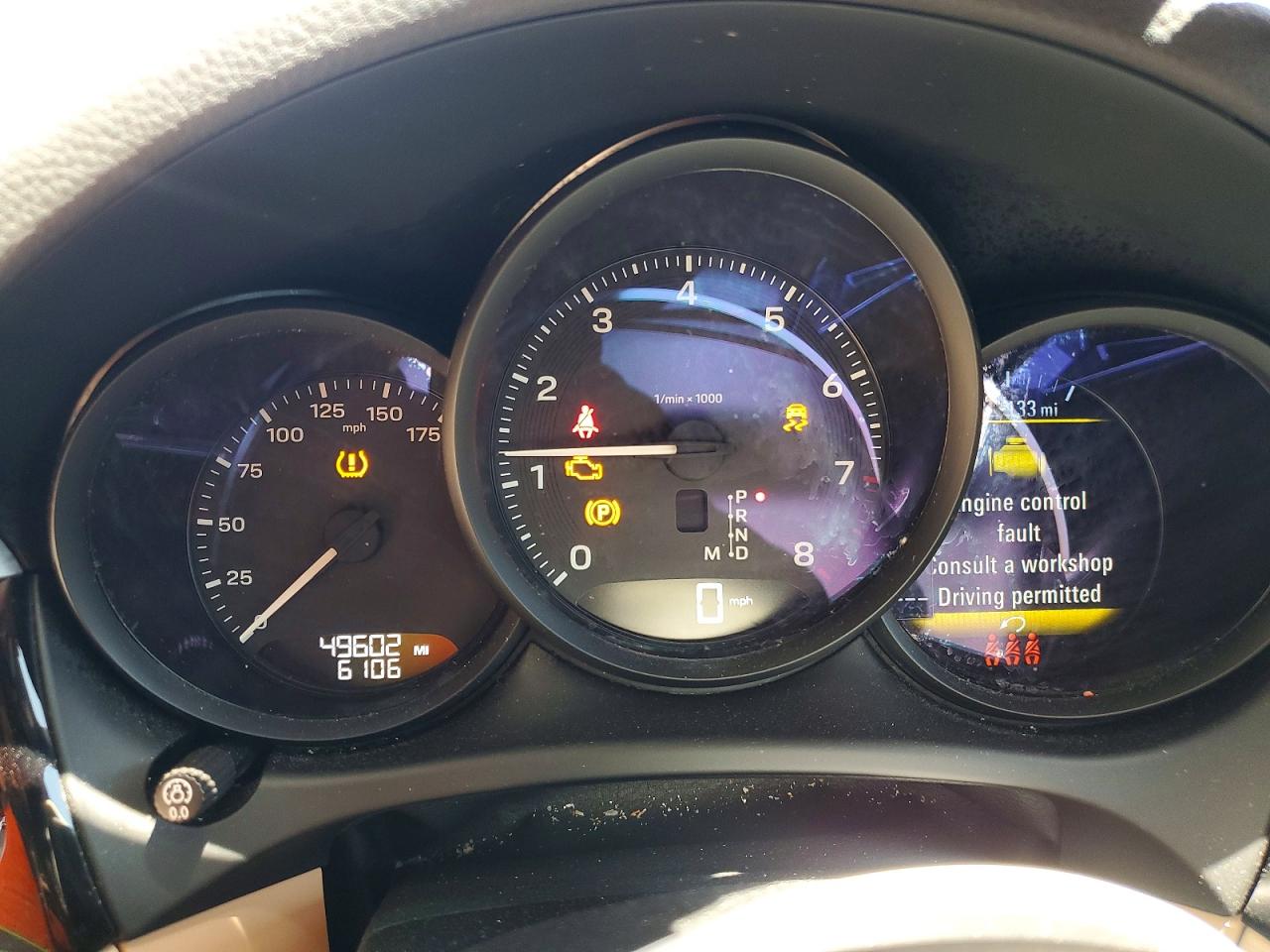 2022 PORSCHE MACAN
