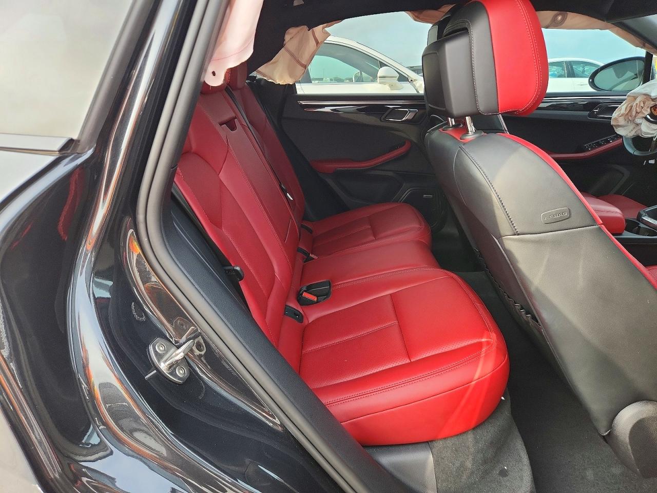 2024 PORSCHE MACAN Macan, Macan T