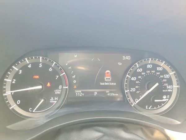 2021 TOYOTA HIGHLANDER XLE Nav