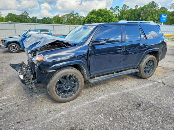 2018 TOYOTA 4RUNNER Ltd/SR5/SR5 Premium