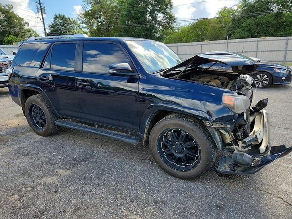 2018 TOYOTA 4RUNNER Ltd/SR5/SR5 Premium