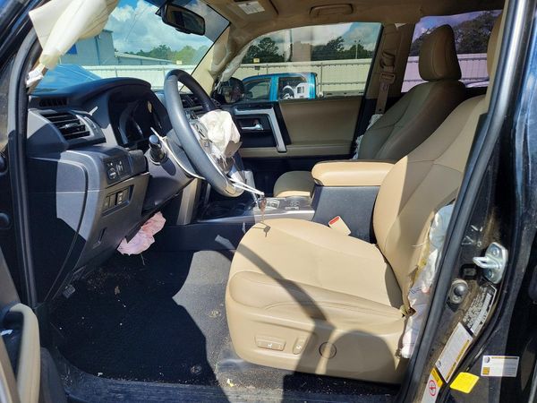 2018 TOYOTA 4RUNNER Ltd/SR5/SR5 Premium