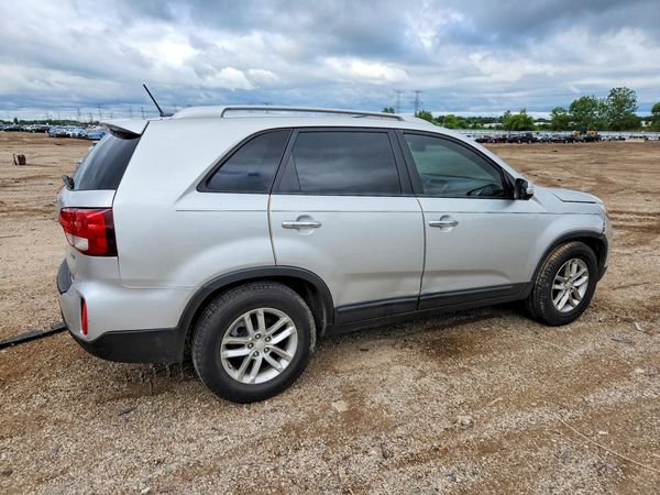 2014 KIA SORENTO Base/ LX
