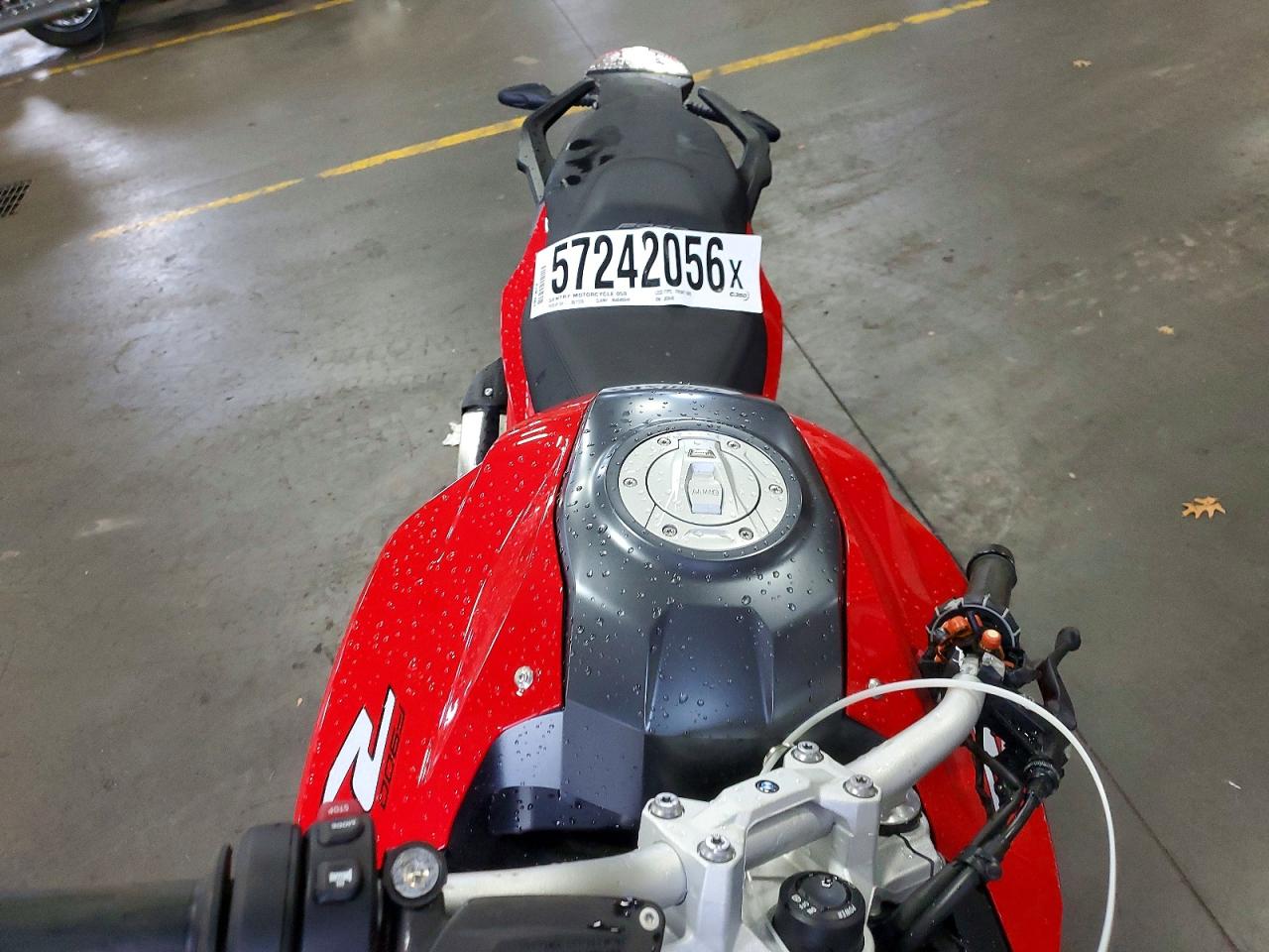2024 BMW F 900