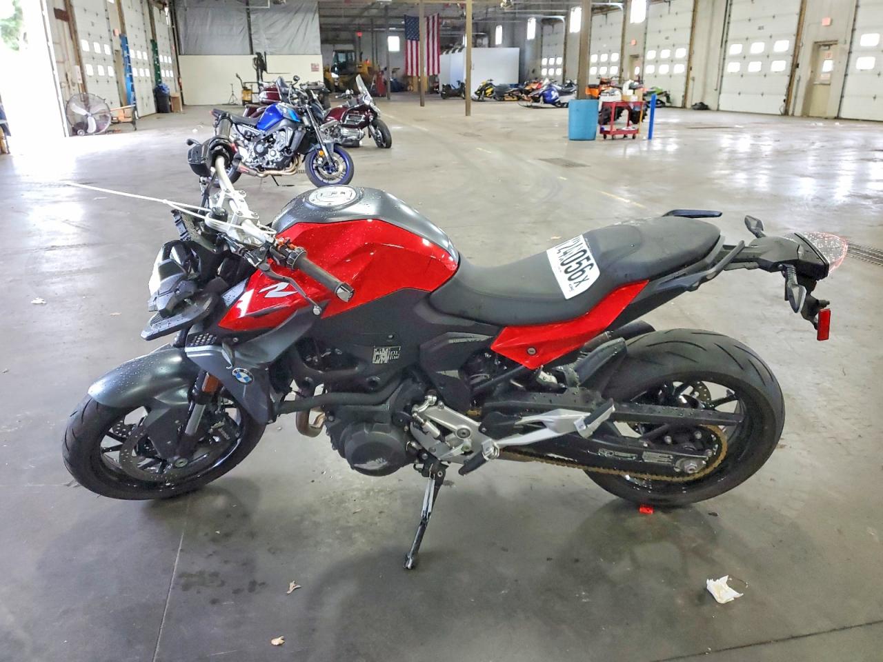 2024 BMW F 900