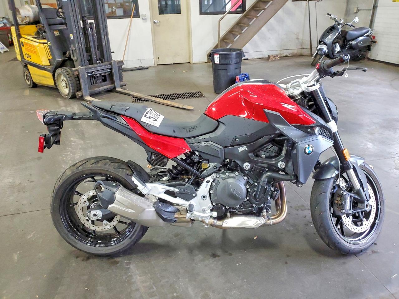 2024 BMW F 900