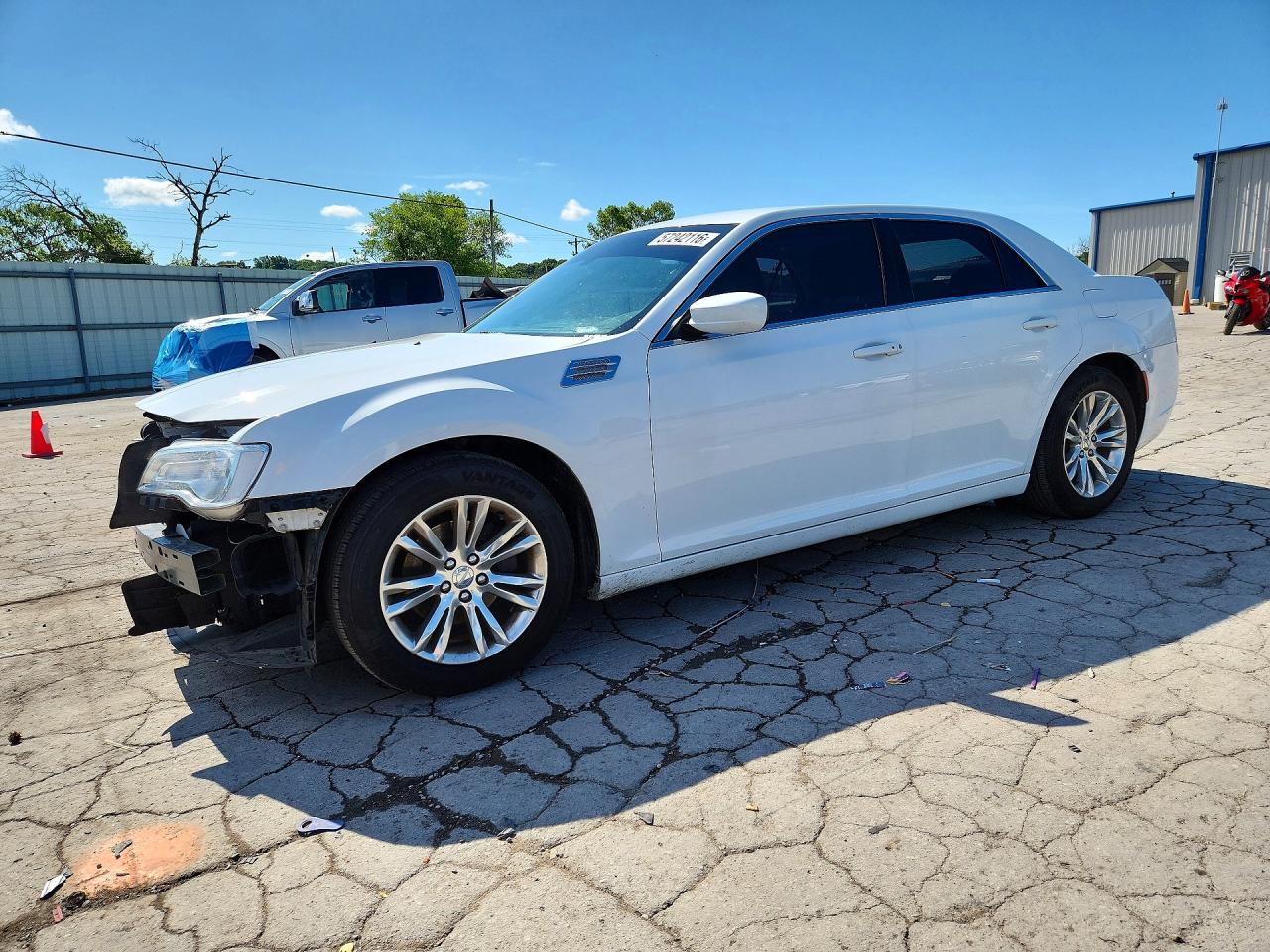 2017 CHRYSLER 300