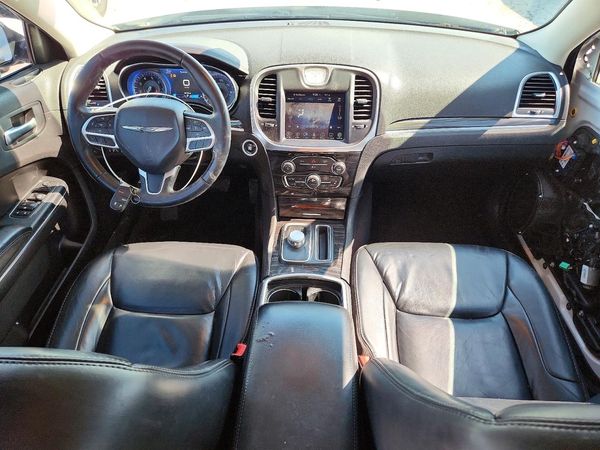 2017 CHRYSLER 300