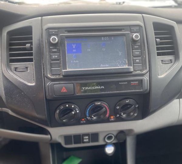 2015 TOYOTA TACOMA