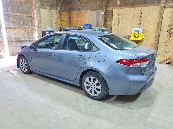 2022 TOYOTA COROLLA LE