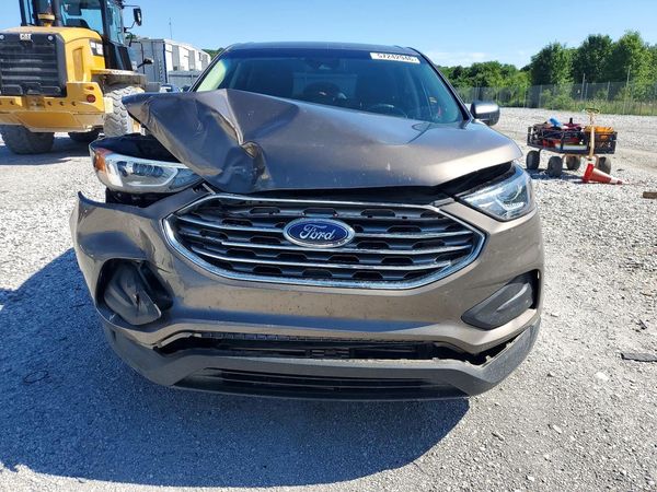 2019 FORD EDGE SE