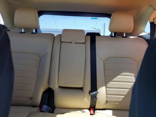2019 FORD EDGE SE