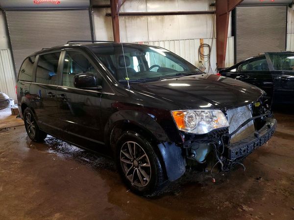 2017 DODGE GRAND CARAVAN SXT