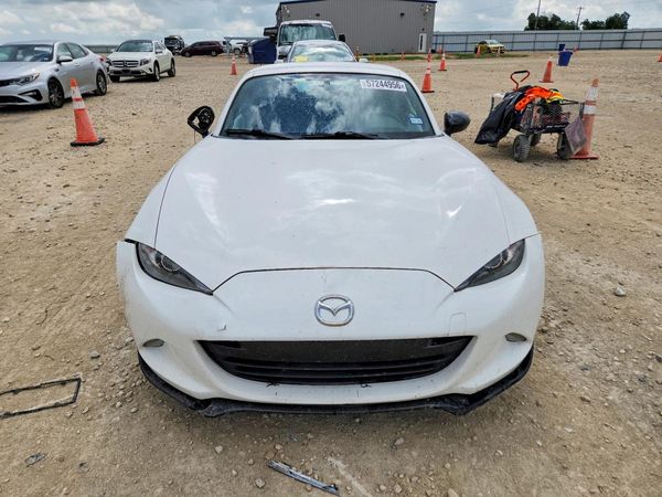2018 MAZDA MX-5 MIATA Club (Hard Top)