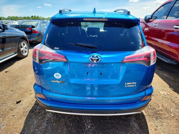 2016 TOYOTA RAV4
