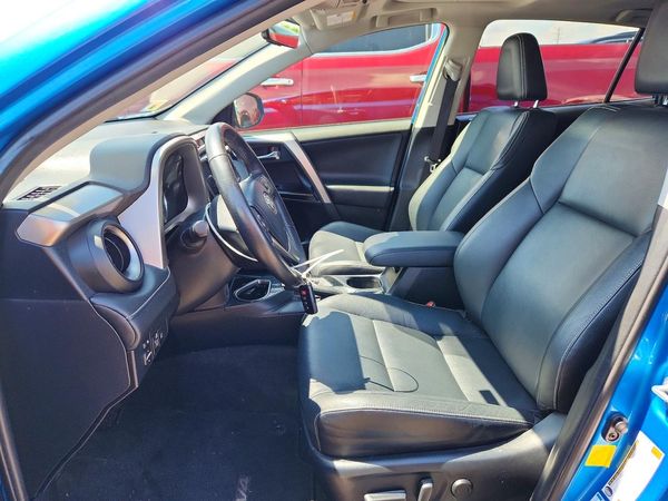 2016 TOYOTA RAV4