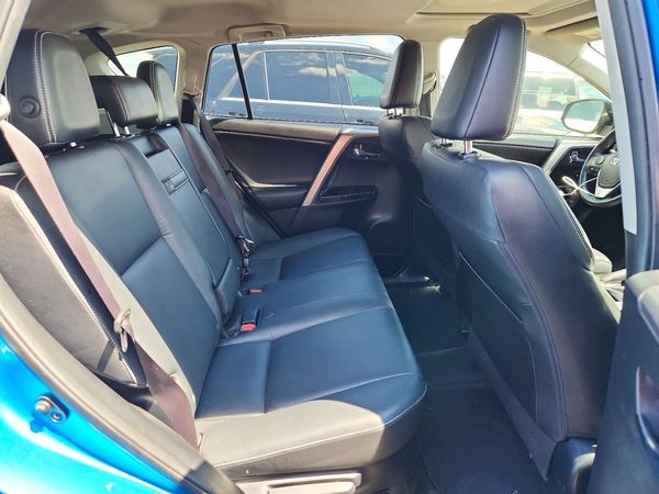 2016 TOYOTA RAV4