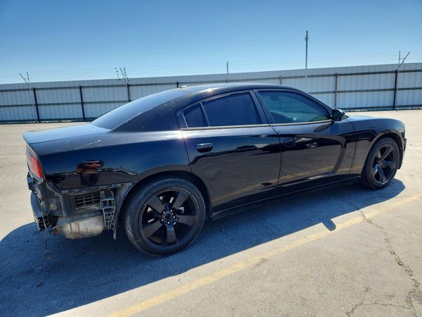 2014 DODGE CHARGER SE