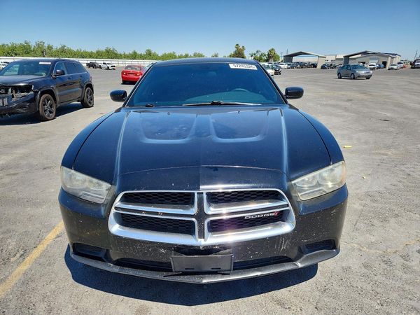 2014 DODGE CHARGER SE
