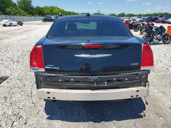 2016 CHRYSLER 300