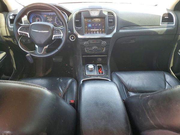 2016 CHRYSLER 300