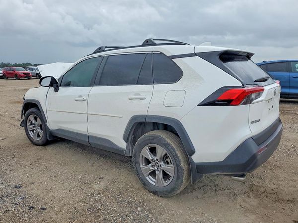2022 TOYOTA RAV4 XLE — DSRA