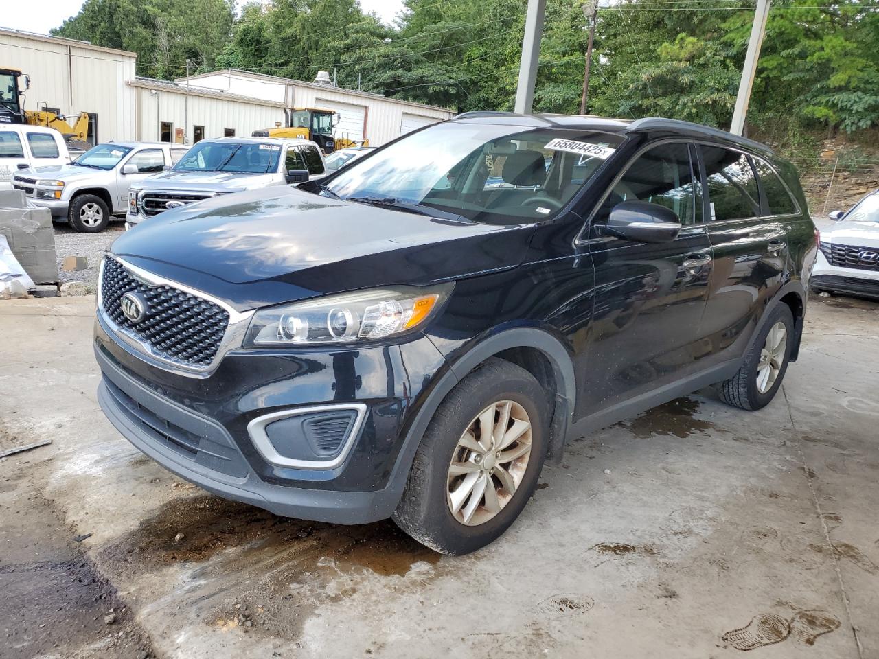 2016 KIA SORENTO L / LX