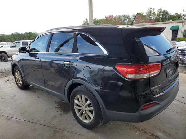 2016 KIA SORENTO L / LX