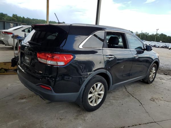 2016 KIA SORENTO L / LX