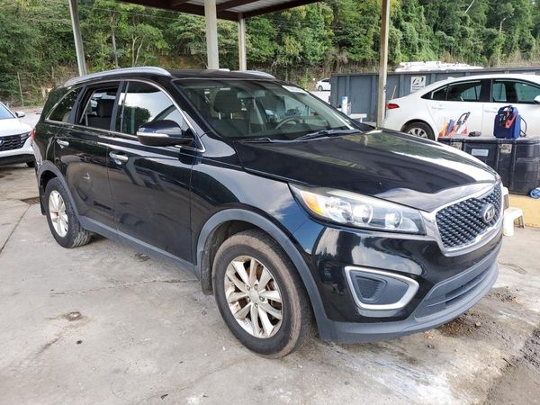 2016 KIA SORENTO L / LX