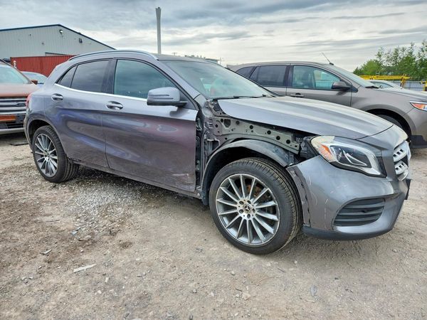2018 MERCEDES-BENZ GLA GLA250-4M