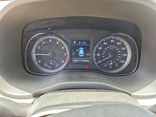 2019 HYUNDAI KONA SE