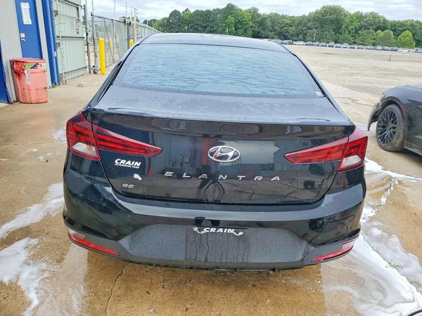 2020 HYUNDAI ELANTRA SE