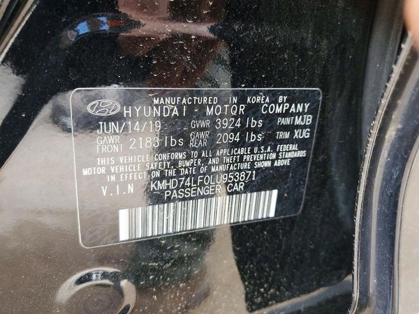 2020 HYUNDAI ELANTRA SE
