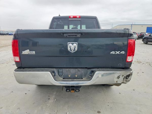 2017 RAM 1500 SLT