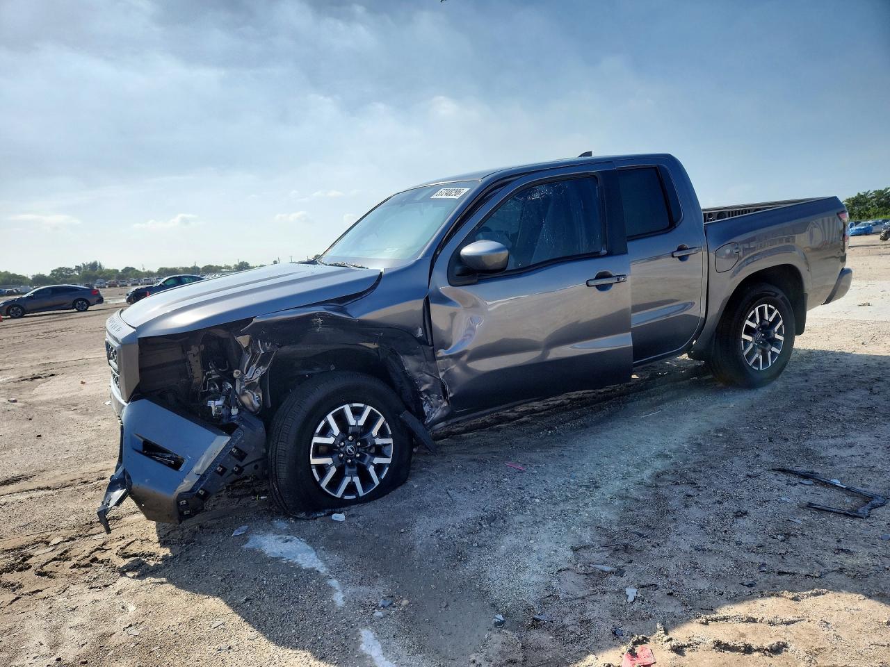 2023 NISSAN FRONTIER Crew Cab