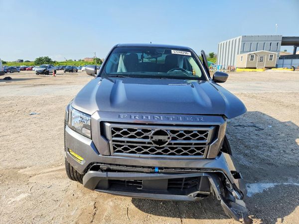 2023 NISSAN FRONTIER Crew Cab
