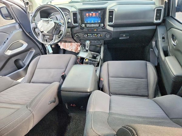 2023 NISSAN FRONTIER Crew Cab