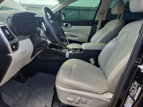 2022 KIA SORENTO