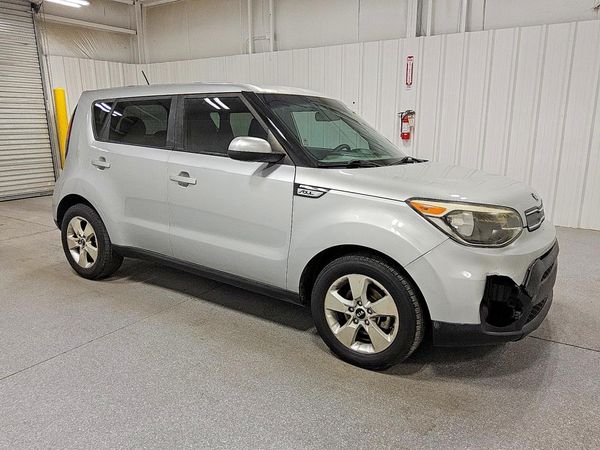 2018 KIA SOUL Base